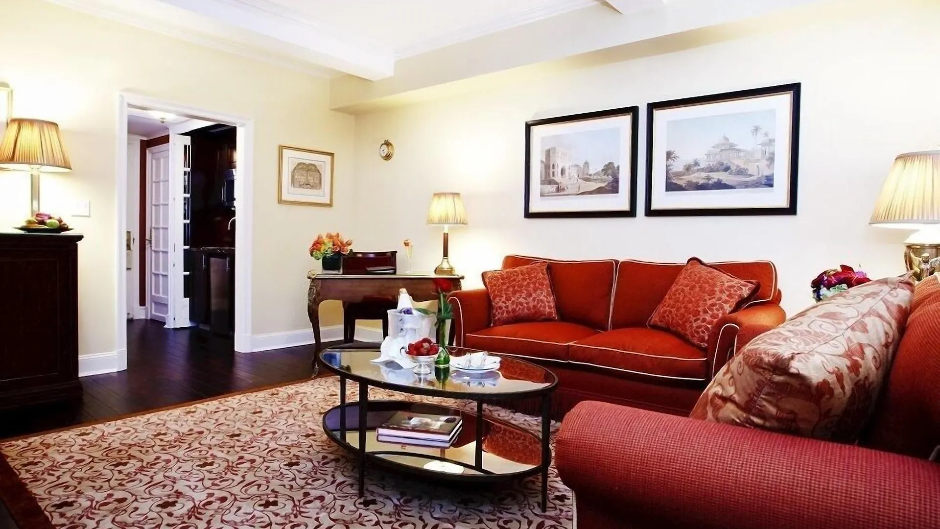 Hotel Plaza Athenee New York