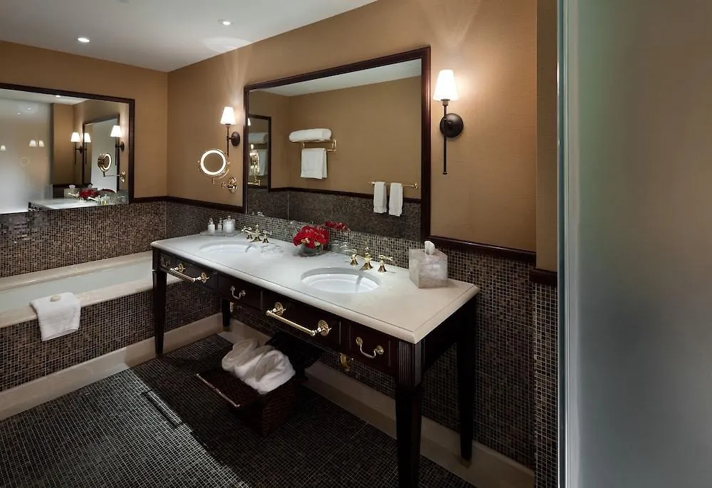 Hotel Plaza Athenee New York United States