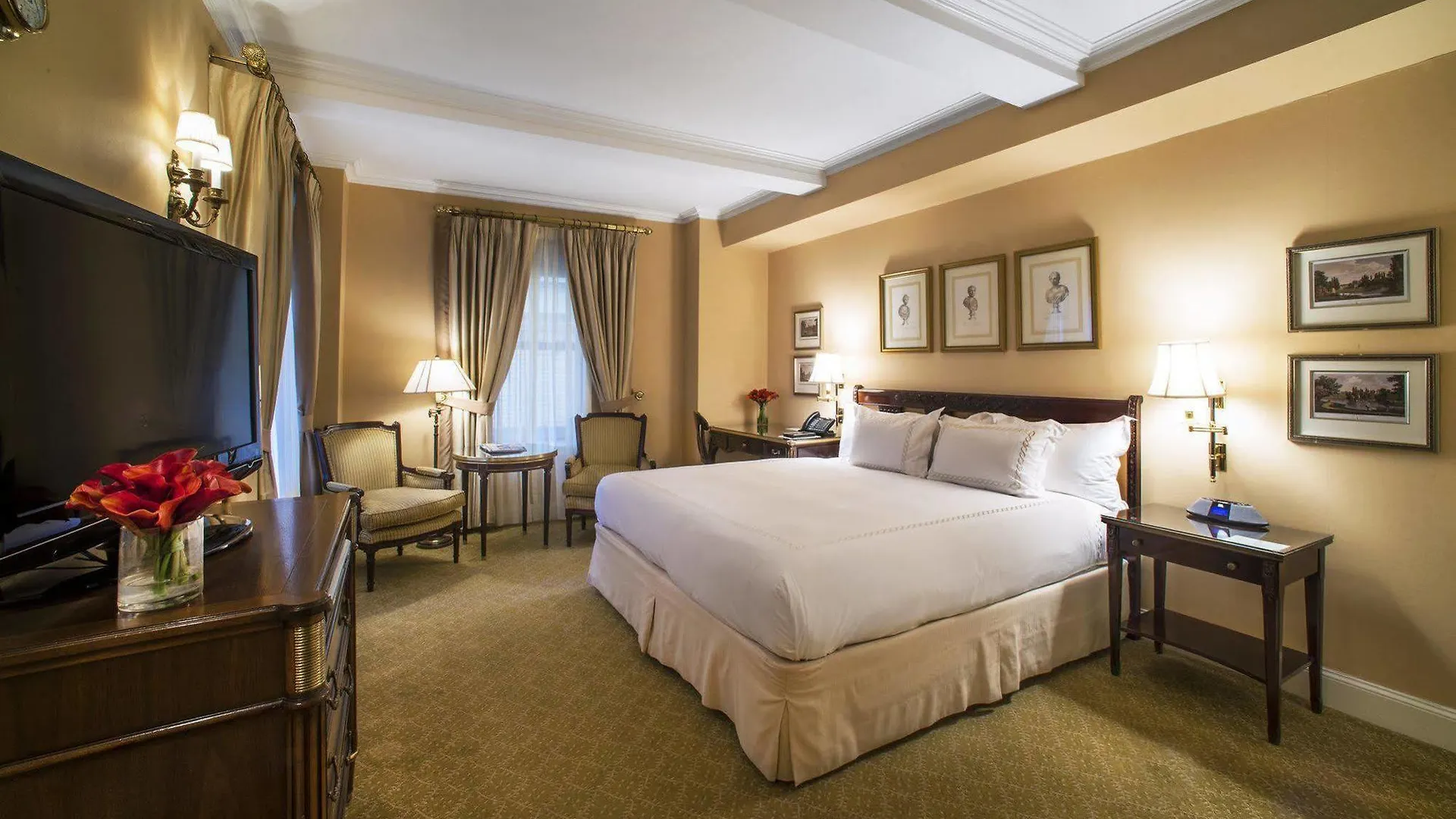 Hotel Plaza Athenee New York 5*,  United States