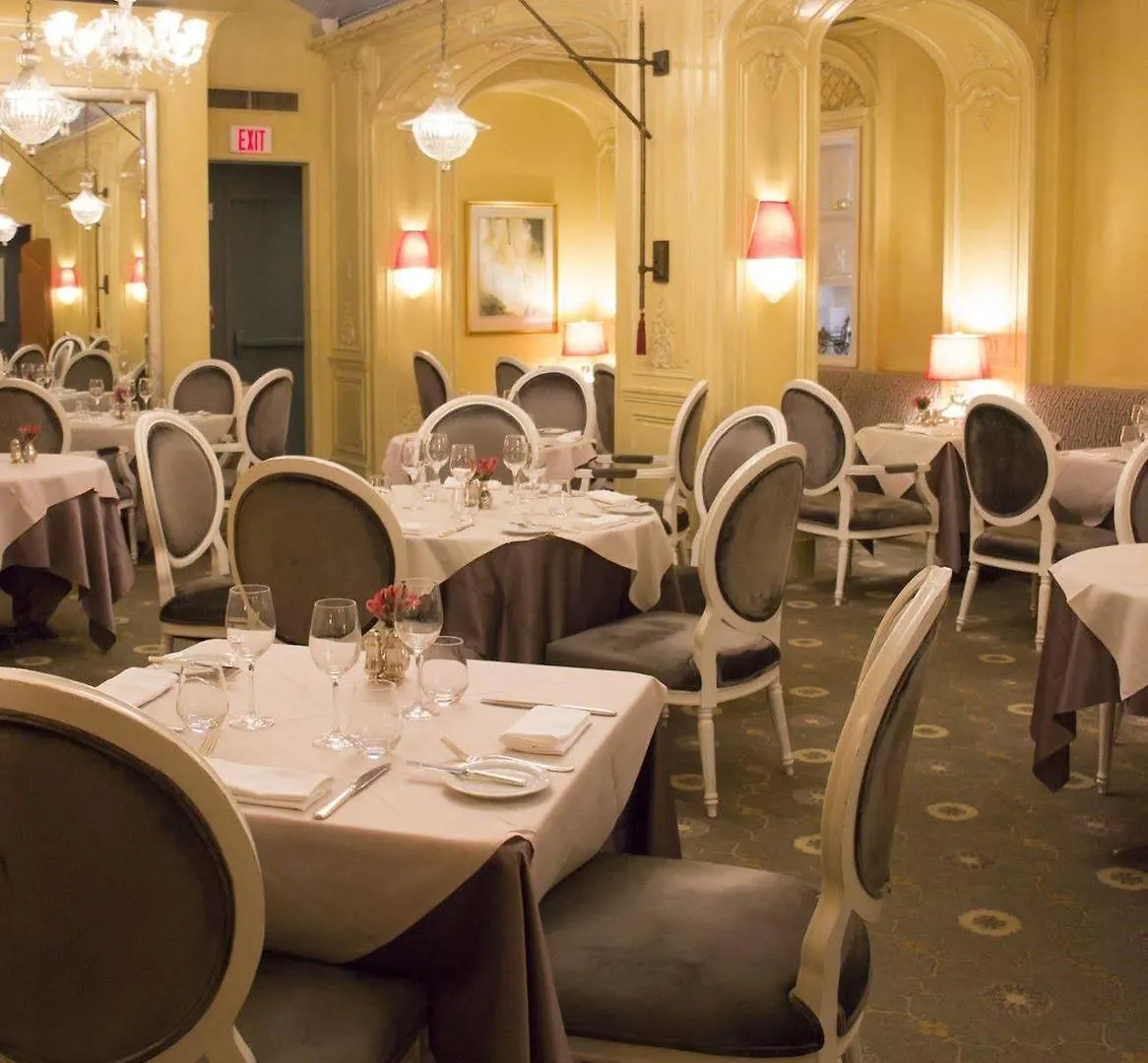 Hotel Plaza Athenee New York